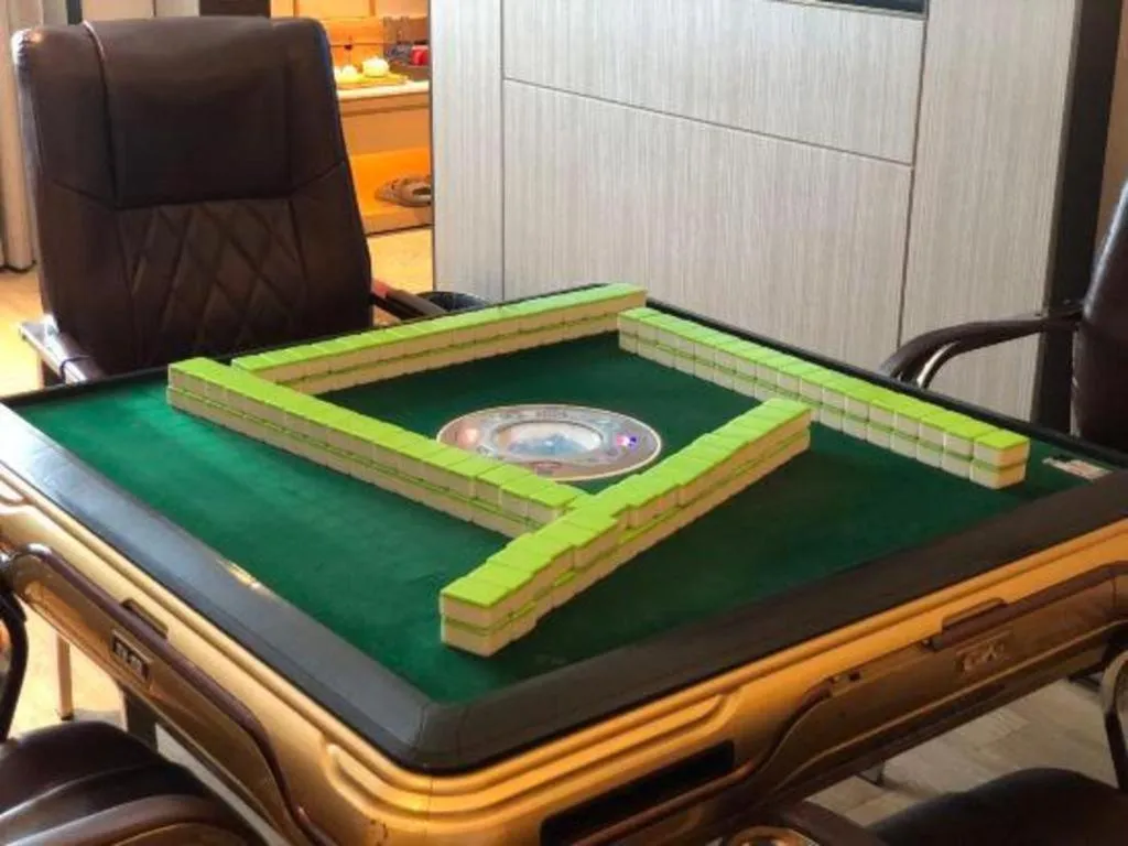 Echeng Hotel Nanning Huqiu Metro Station