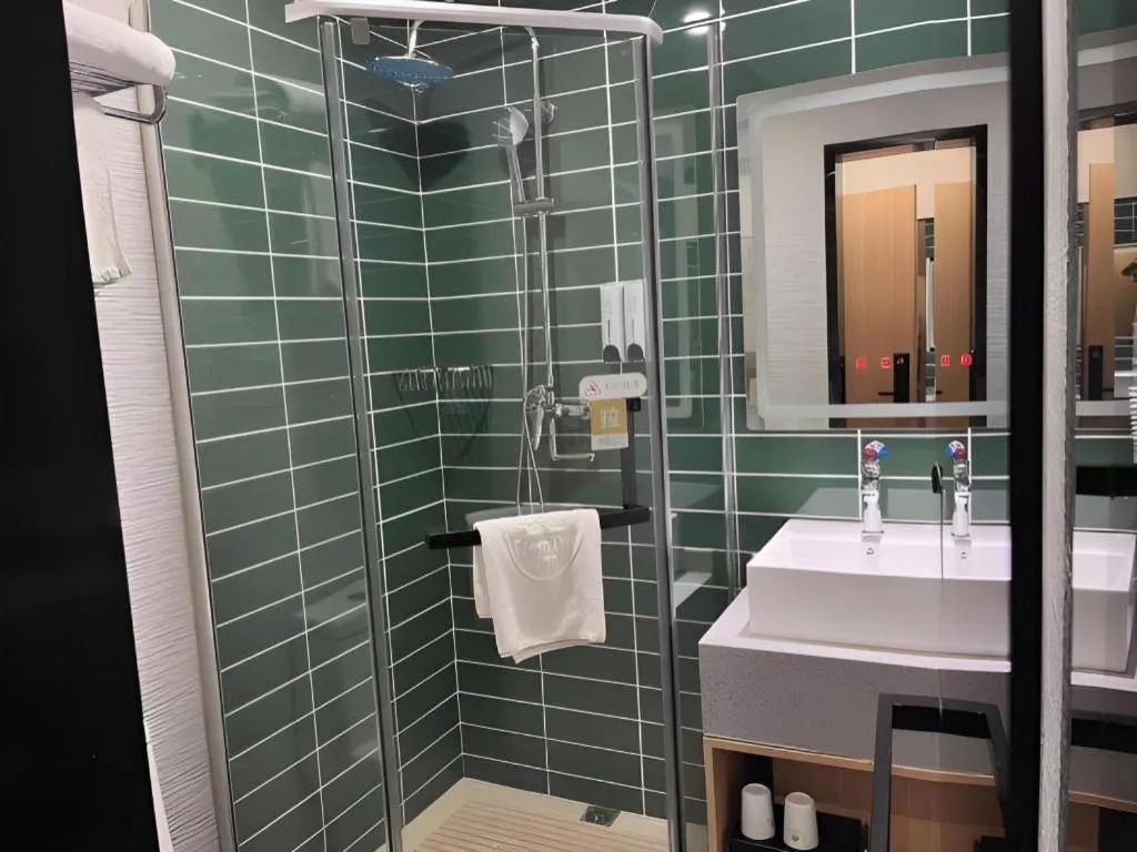 Green Tree Inn Express Beijing Xicheng District Dazhalan