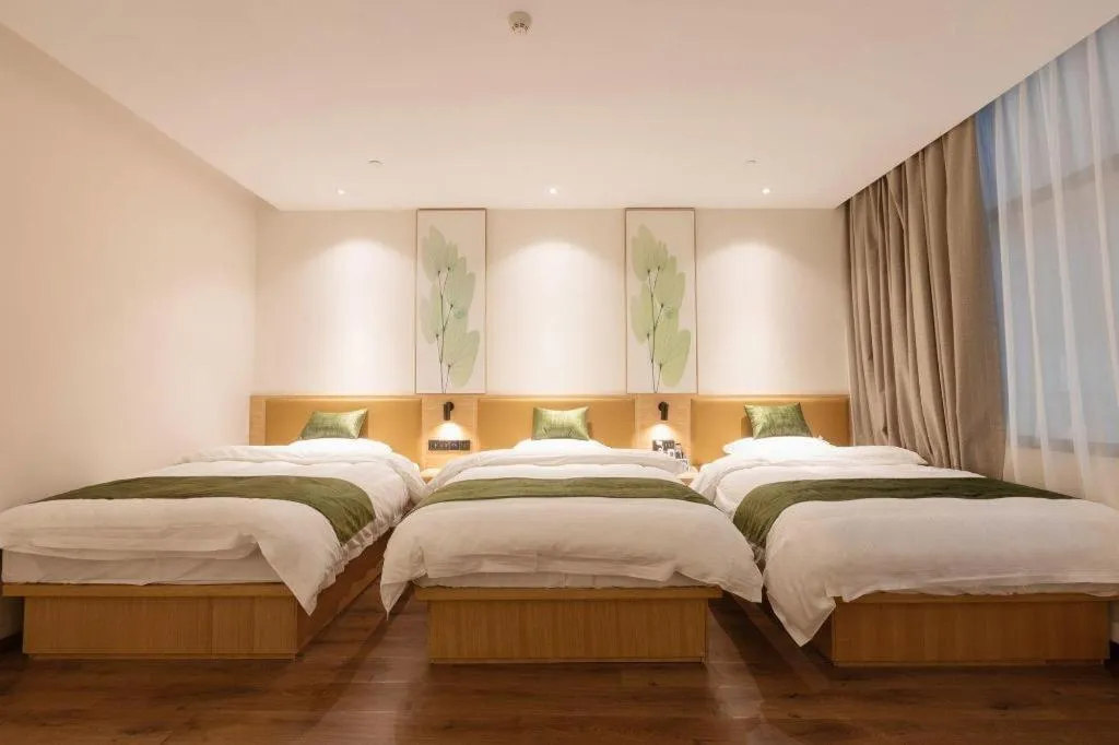 Bed in Green Tree Inn Nanchang Zhongshan Road Bayiguan