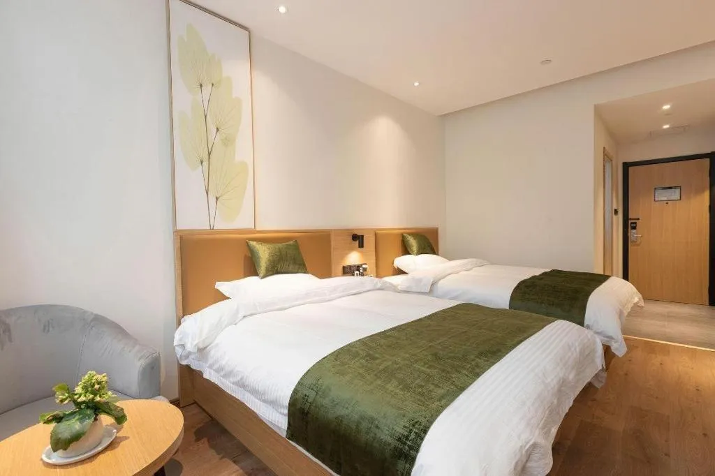 Bed in Green Tree Inn Nanchang Zhongshan Road Bayiguan