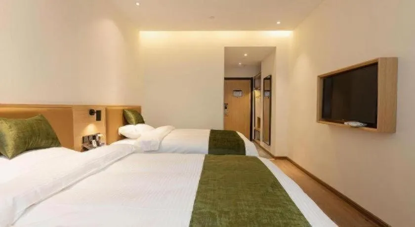 Bed in Green Tree Inn Nanchang Zhongshan Road Bayiguan