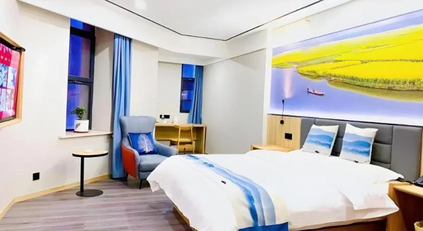 Bed in Green Tree Inn Express Jiangsu Taizhou Xinghua RT-Mart