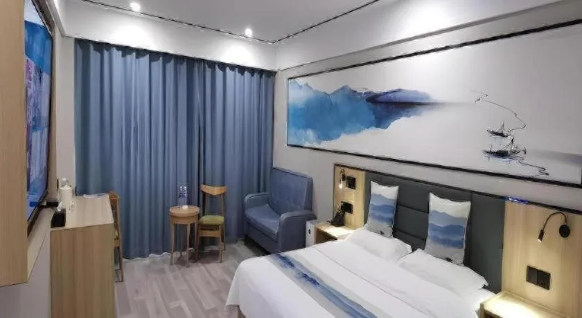 Bed in Green Tree Inn Express Jiangsu Taizhou Xinghua RT-Mart