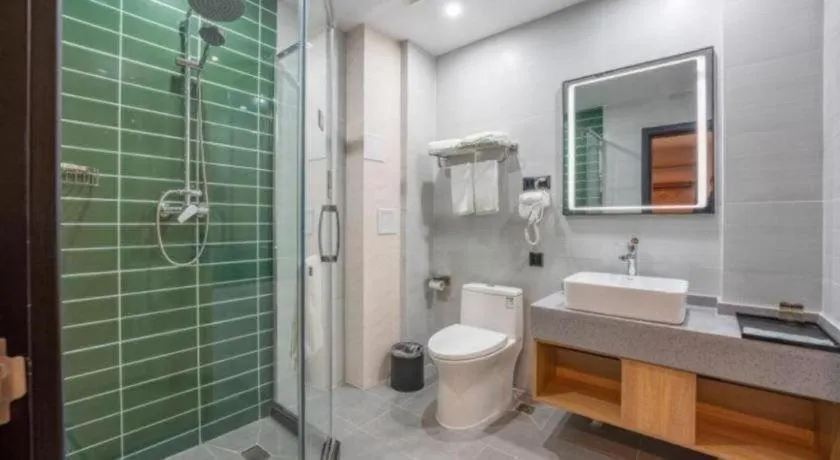 Green Tree Inn Express Weifang Zhucheng Longyuan Shangcheng