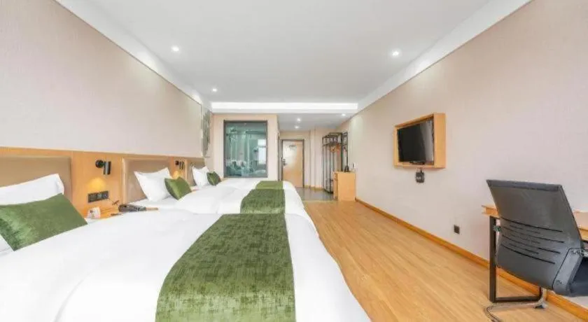 Green Tree Inn Express Weifang Zhucheng Longyuan Shangcheng