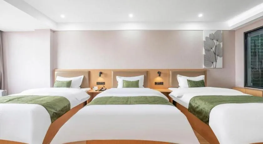 Bed in Green Tree Inn Express Weifang Zhucheng Longyuan Shangcheng