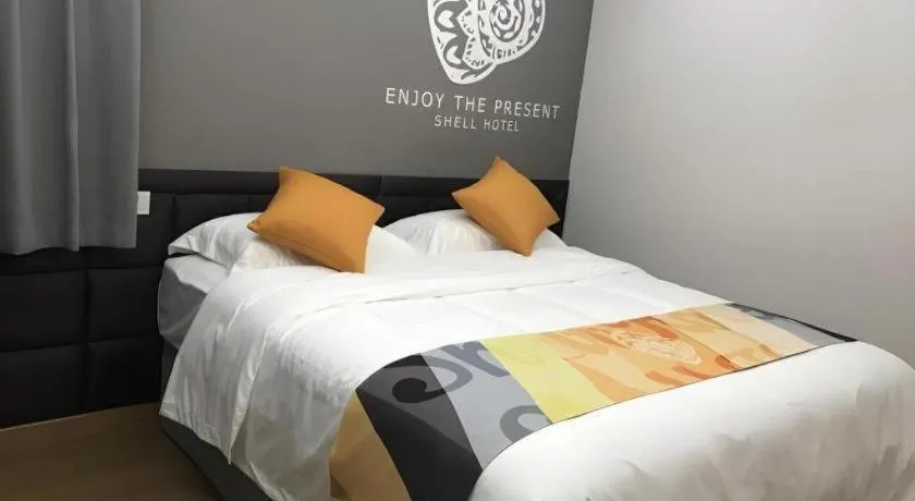 Bed in Shell Hotel Shanghai Minhang District Wenjing Road Metro Station