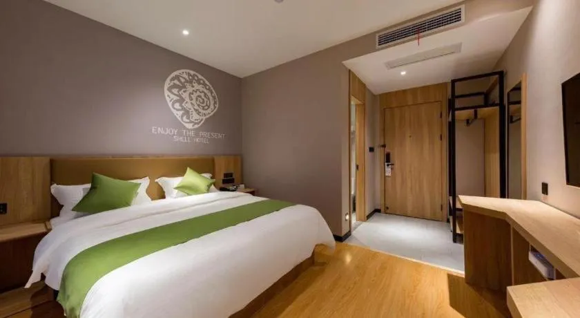Bed in Shell Hotel Anhui Huaibei Suixi County Economic Development Zone