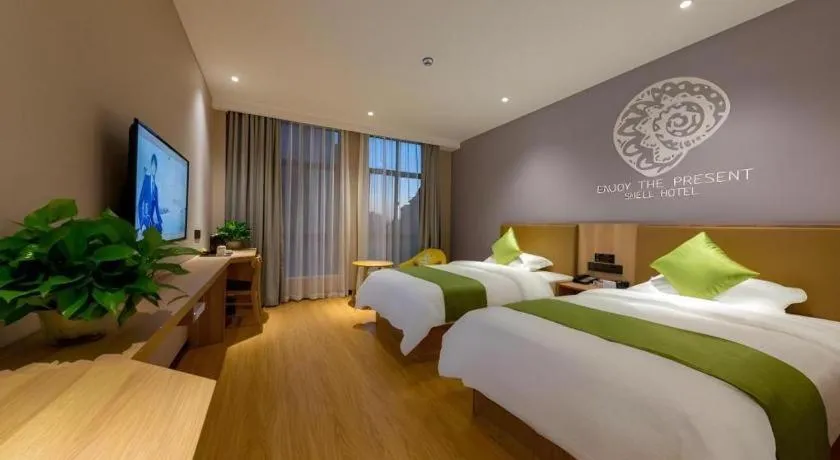Bed in Shell Hotel Anhui Huaibei Suixi County Economic Development Zone