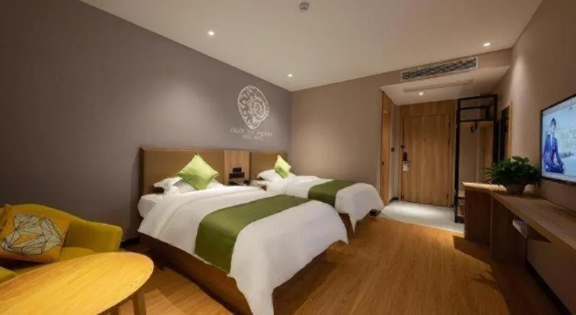 Bed in Shell Hotel Anhui Huaibei Suixi County Economic Development Zone