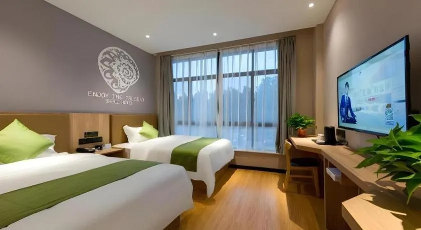 Bed in Shell Hotel Anhui Huaibei Suixi County Economic Development Zone