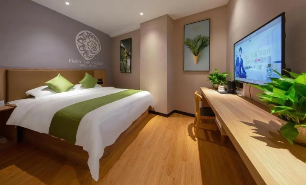 Bed in Shell Hotel Anhui Huaibei Suixi County Economic Development Zone