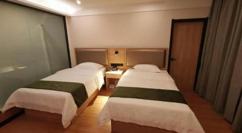 Bed in Green Tree Inn Express Jinan Huaiyin District Jingshi Road Children's Hospital