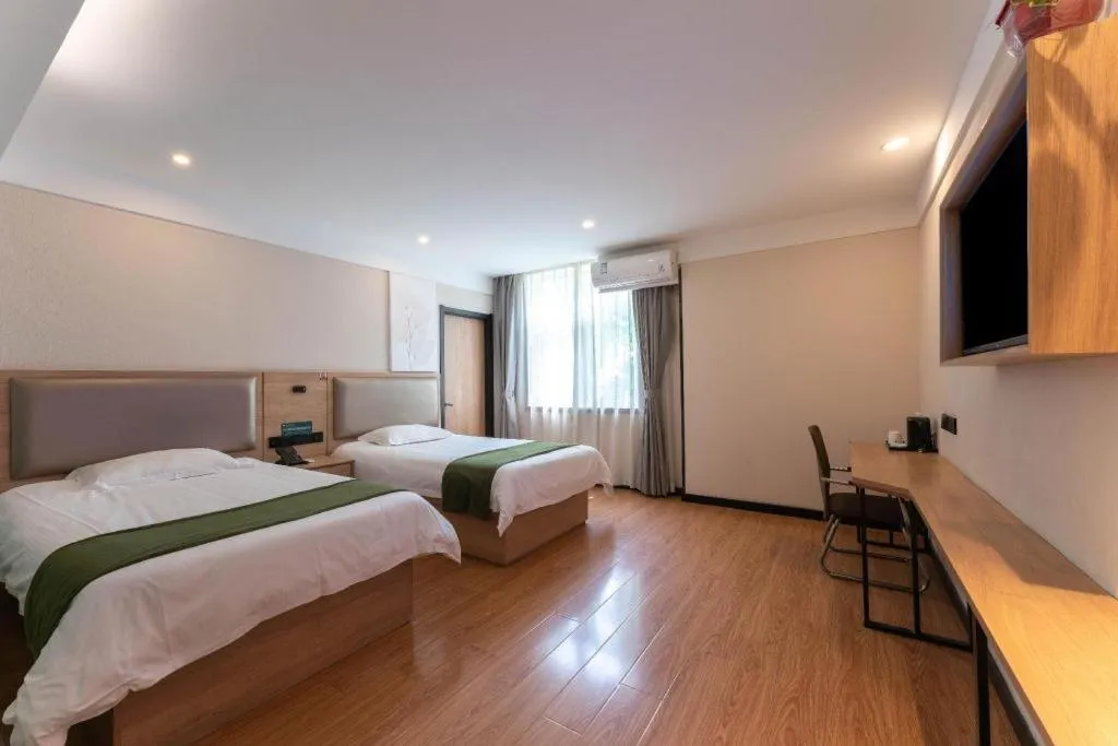 Bed in Green Tree Inn Express Jinan Huaiyin District Jingshi Road Children's Hospital