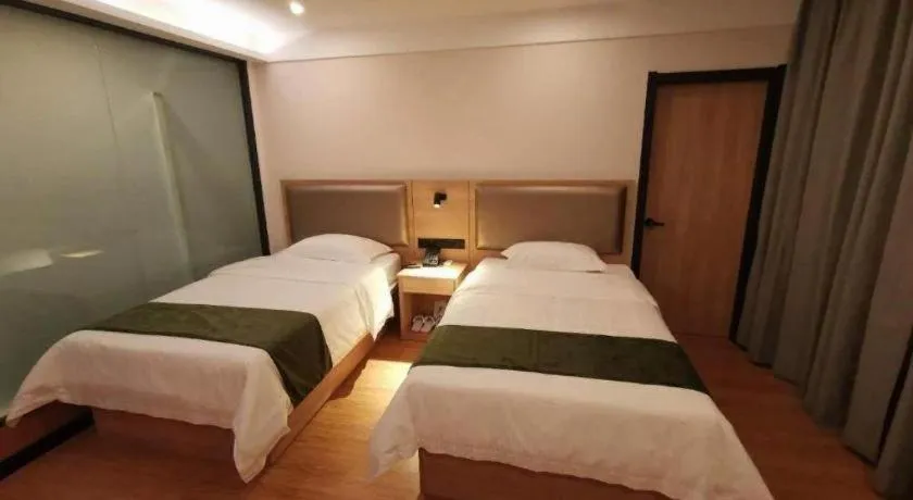 Bed in Green Tree Inn Express Jinan Huaiyin District Jingshi Road Children's Hospital