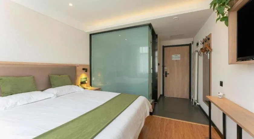 Bed in Green Tree Inn Express Jinan Huaiyin District Jingshi Road Children's Hospital