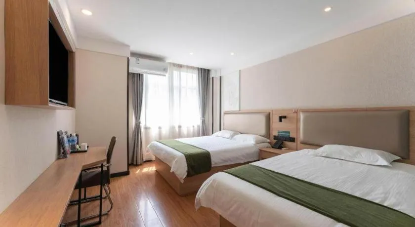 Bed in Green Tree Inn Express Jinan Huaiyin District Jingshi Road Children's Hospital