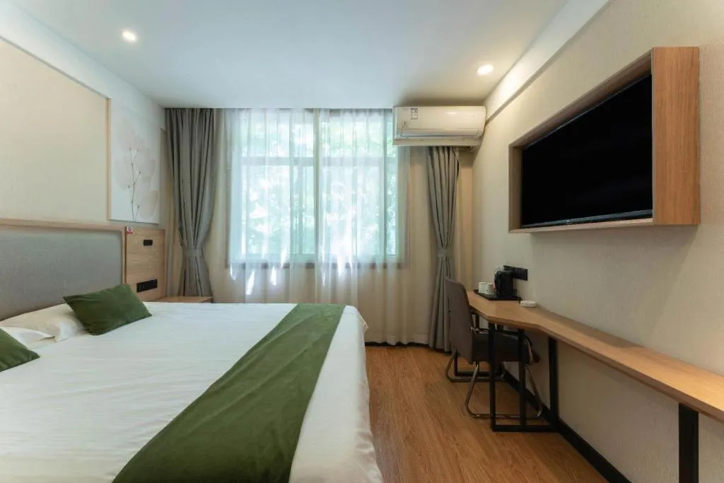 Bed in Green Tree Inn Express Jinan Huaiyin District Jingshi Road Children's Hospital