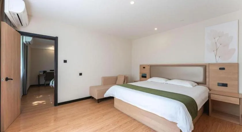 Bed in Green Tree Inn Express Jinan Huaiyin District Jingshi Road Children's Hospital