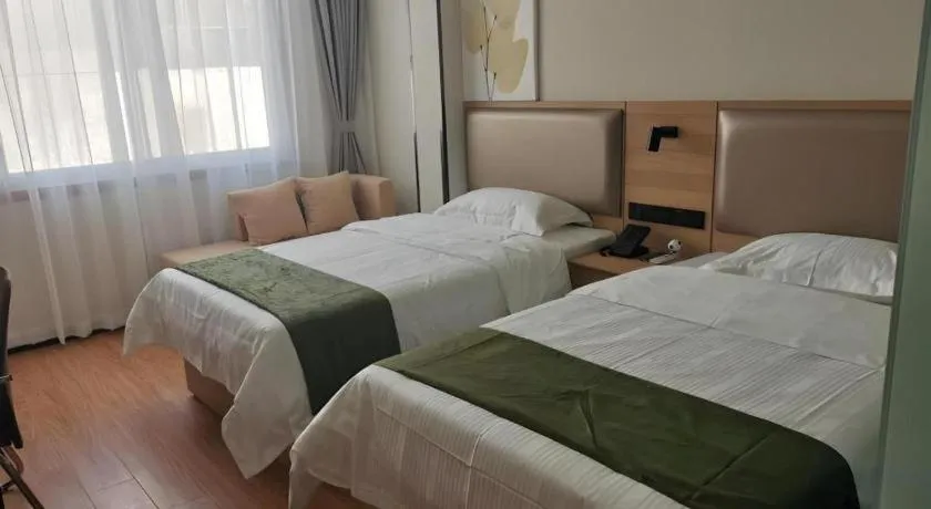 Bed in Green Tree Inn Express Jinan Huaiyin District Jingshi Road Children's Hospital