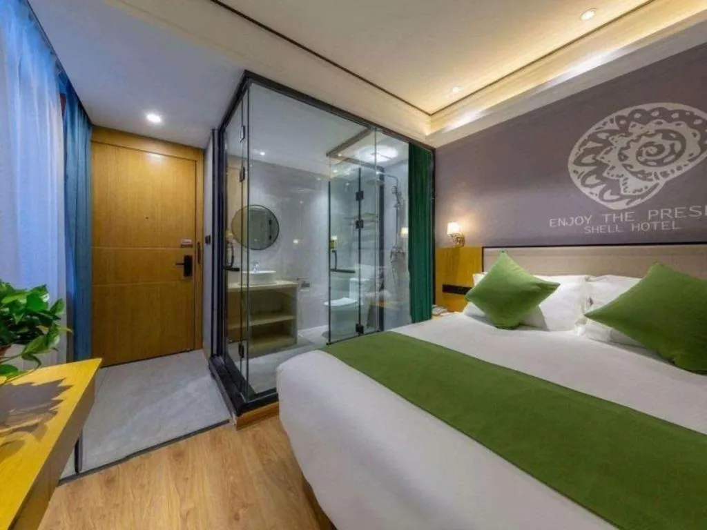 Bed in Shell Hotel Anhui Huaibei Railway Station Huiyuan Road