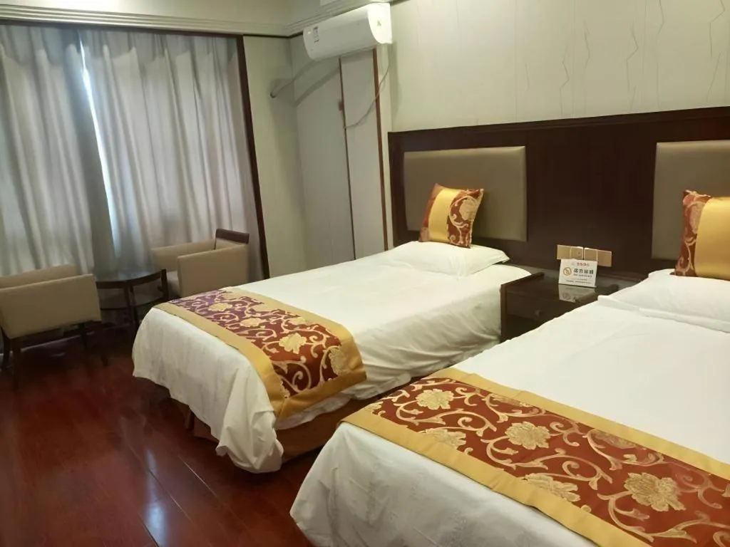 Bed in Shell Hotel Wuxi Jiangyin Zhutang Town