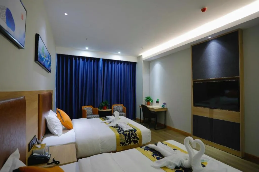 Bed in Green Tree Inn Express Tangshan Yueting County Bus Station