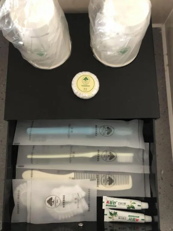 Green Tree Inn Express Tangshan Yueting County Bus Station