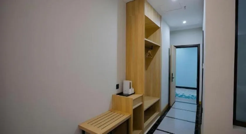 Green Tree Inn Express Tangshan Yueting County Bus Station