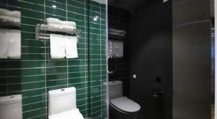 Green Tree Inn Guangxi Wuzhou 2nd Xinxing Road Liangguang Market