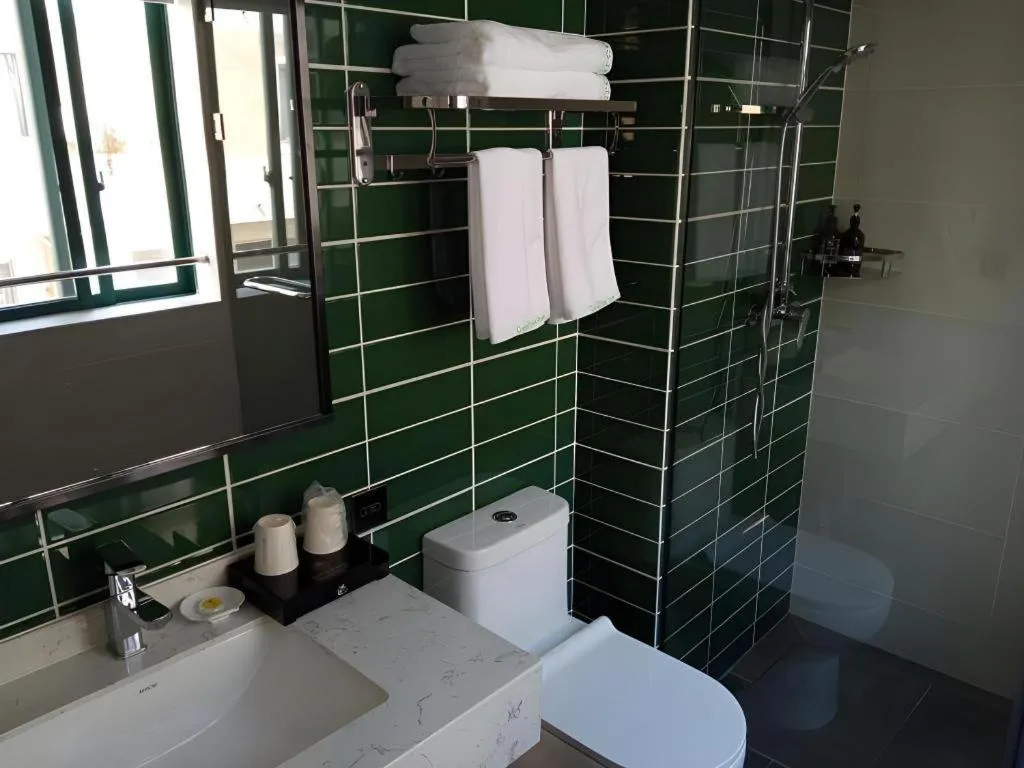 Green Tree Inn Guangxi Wuzhou 2nd Xinxing Road Liangguang Market