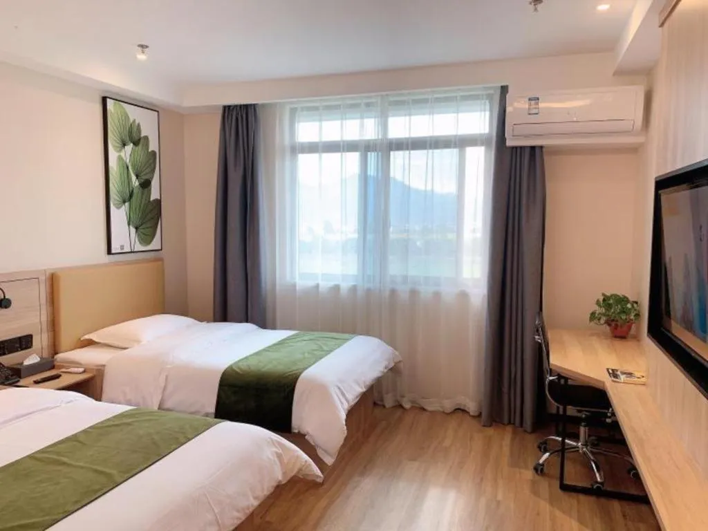 Bed in Green Tree Inn Huangshan Yi County Xidi Hongcun
