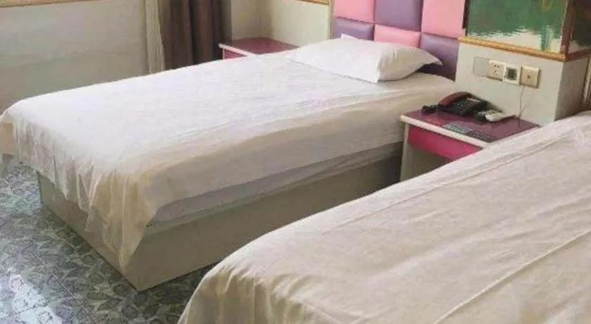 Bed in Ease Hotel Shanghai Chuanhuan Nan Road Chuansha Metro Station