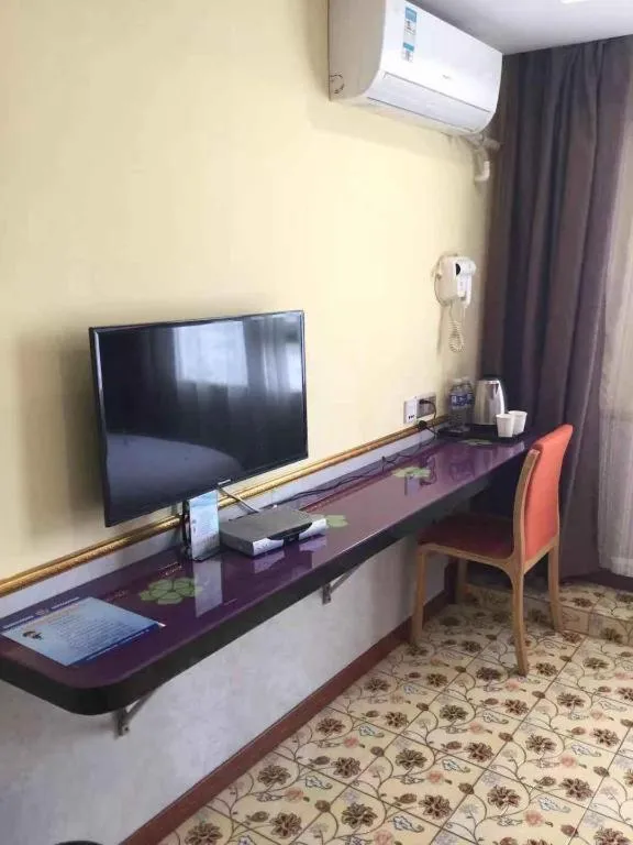 Ease Hotel Shanghai Chuanhuan Nan Road Chuansha Metro Station