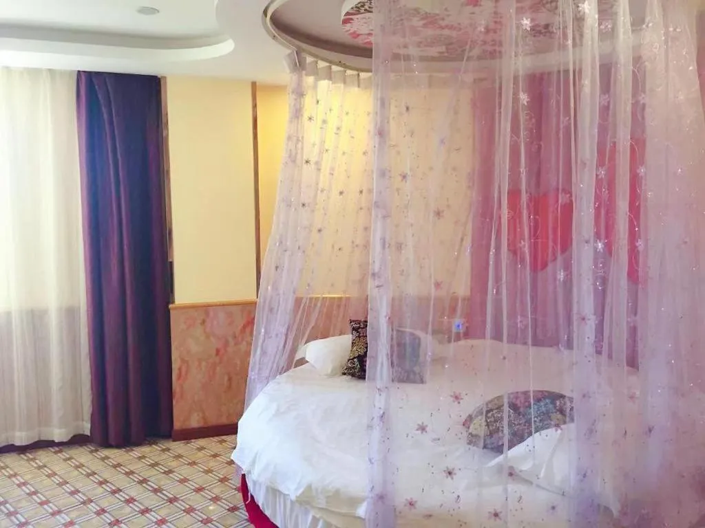 Bed in Ease Hotel Shanghai Chuanhuan Nan Road Chuansha Metro Station