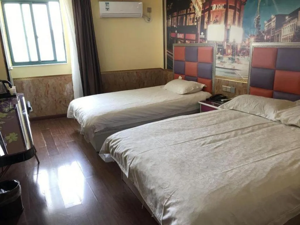 Bed in Ease Hotel Shanghai Chuanhuan Nan Road Chuansha Metro Station
