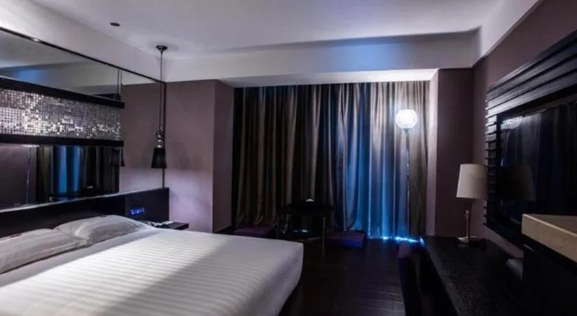 Crystal Orange Hotel Changzhou Dinosaurs Park