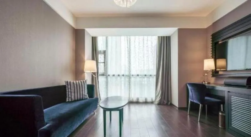 Crystal Orange Hotel Changzhou Dinosaurs Park