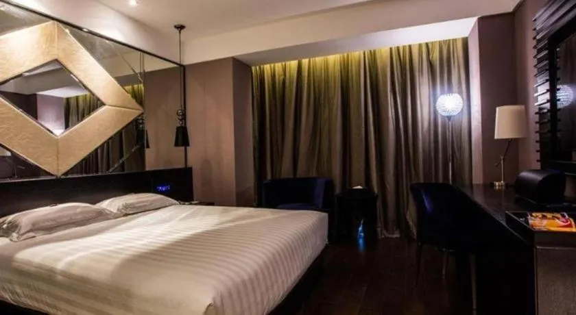 Crystal Orange Hotel Changzhou Dinosaurs Park