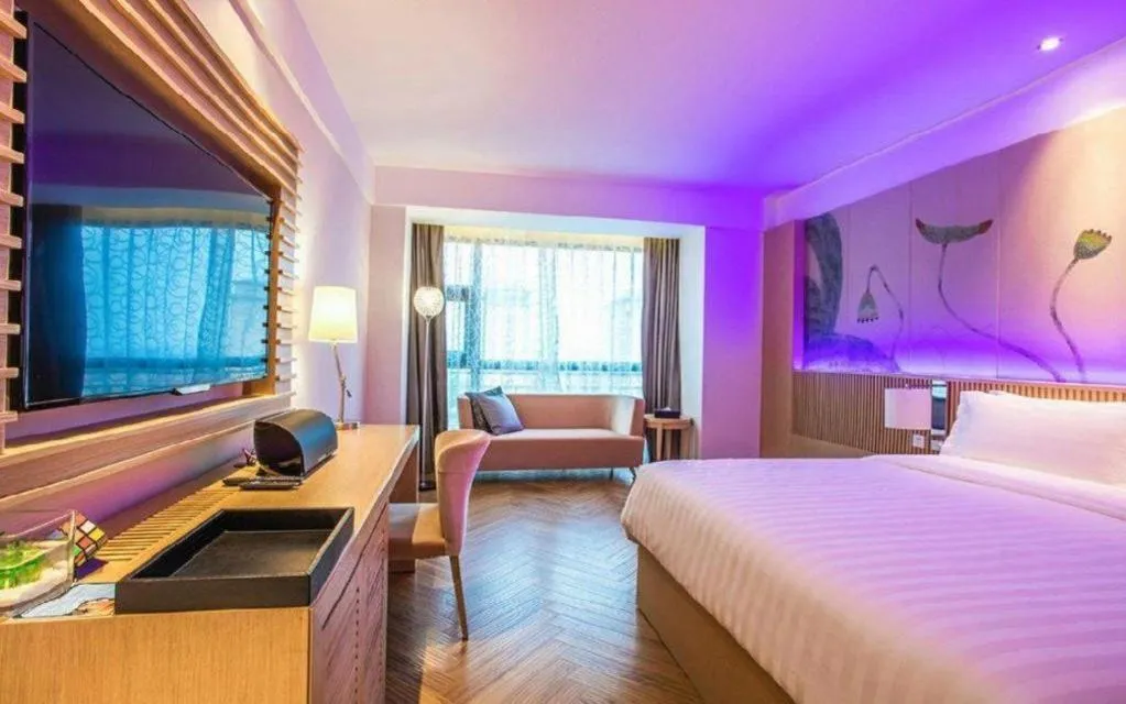 Crystal Orange Hotel Changzhou Dinosaurs Park