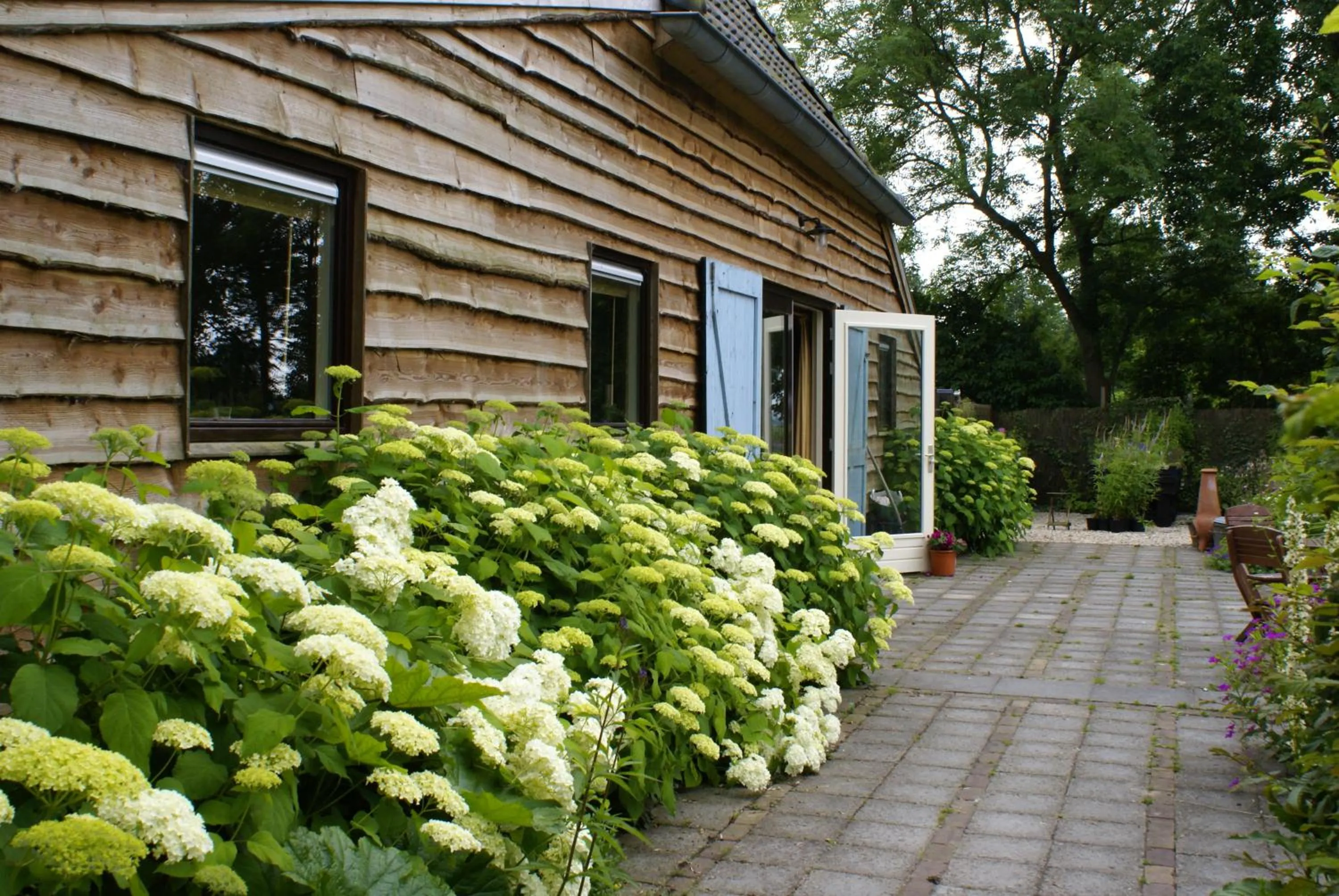 Property building in De Heerlijkheid Ruinerwold