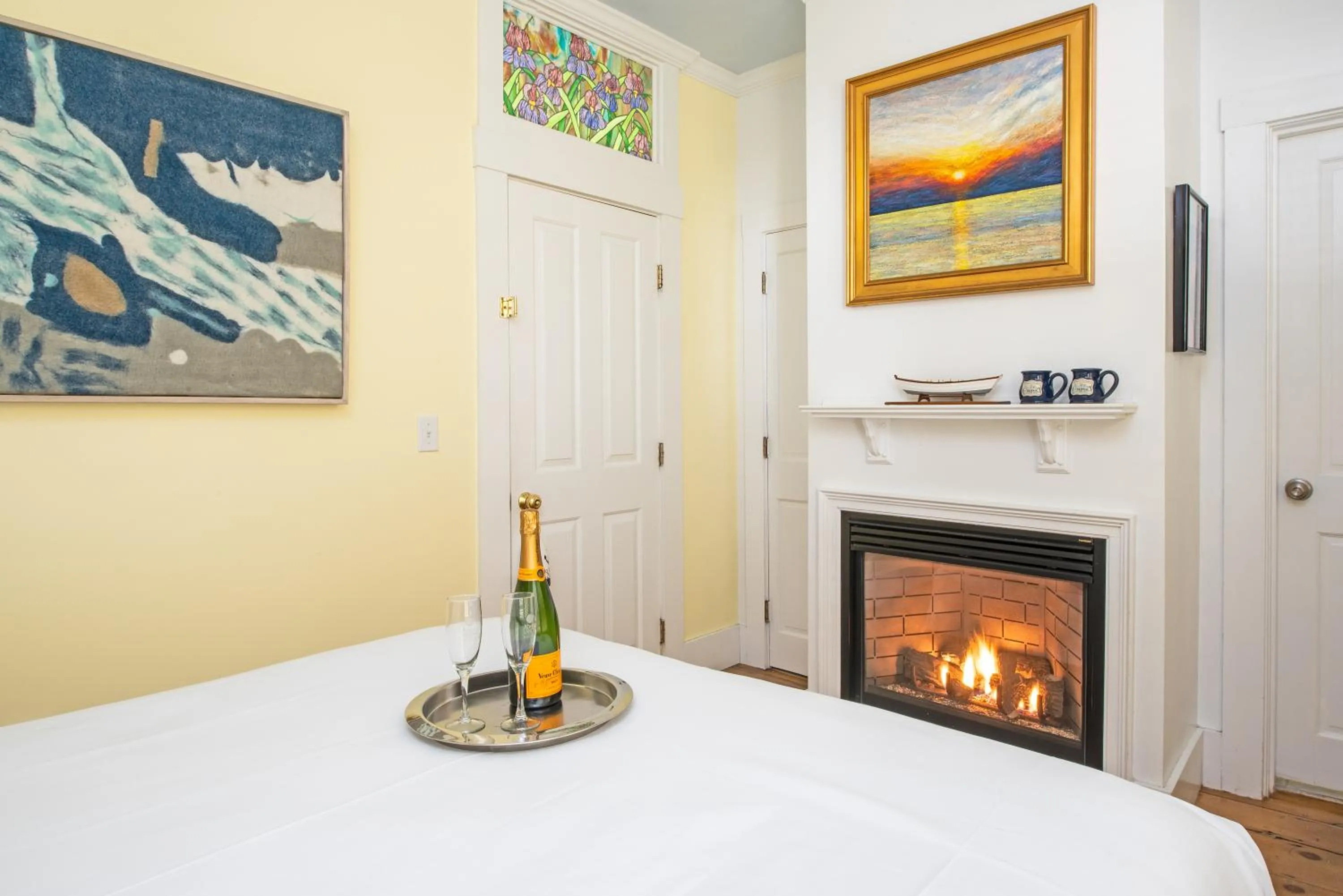 Bed in Admiral's Landing