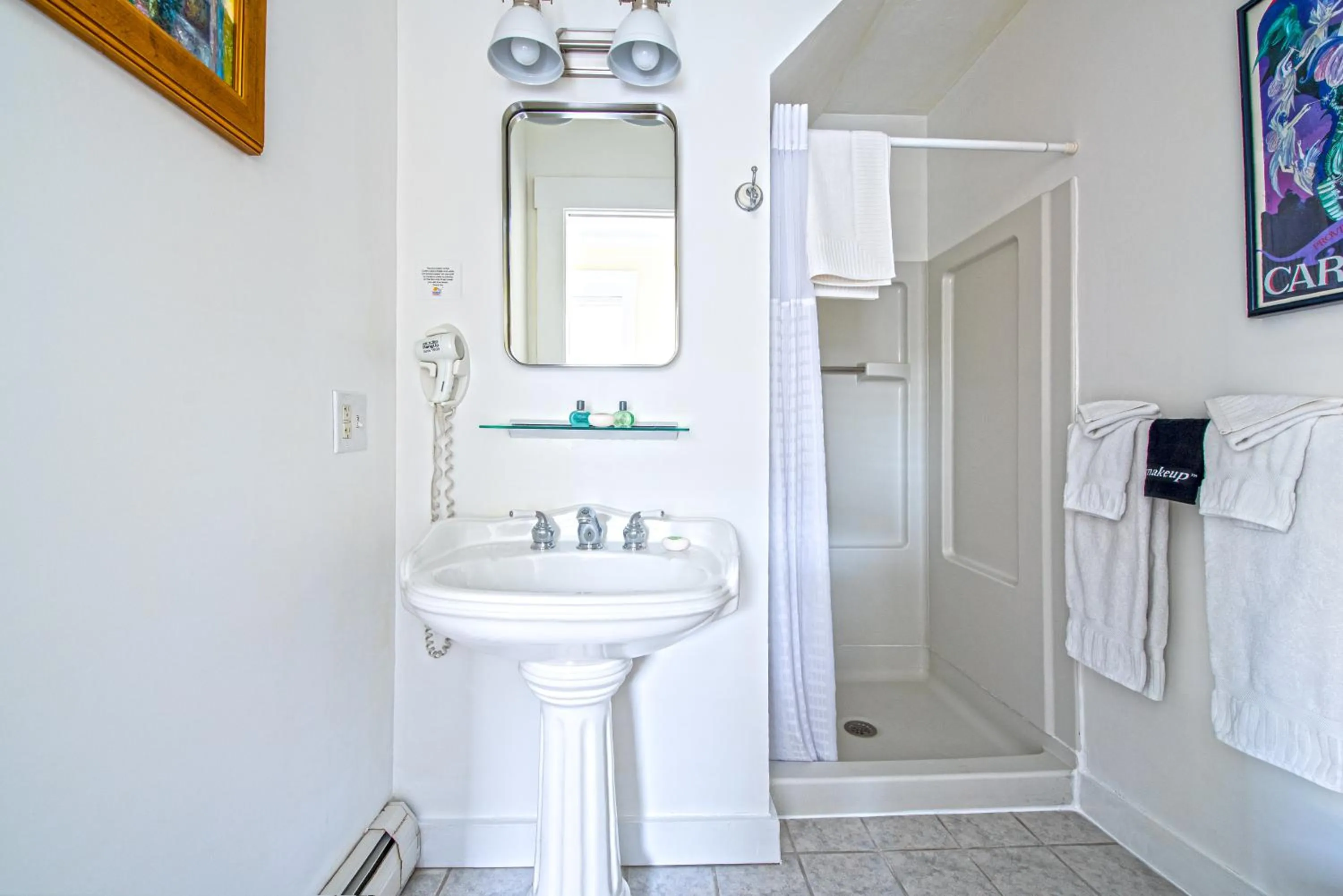 Shower in Admiral's Landing