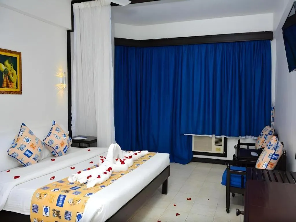 Bed in Sapphire Hotel