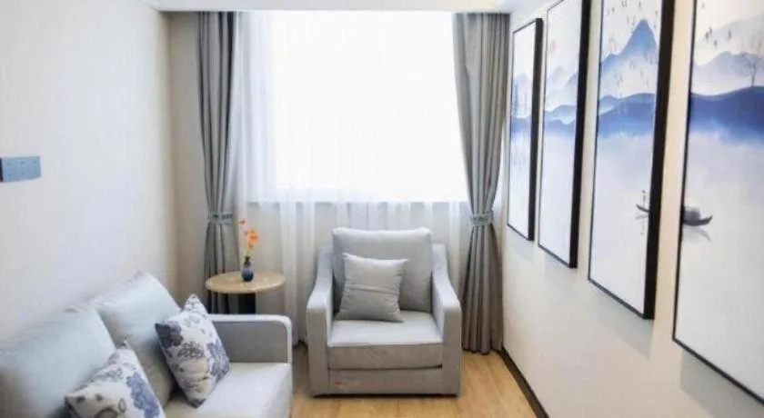 Green Tree Inn Fuyang Funan County Tianzhu Square