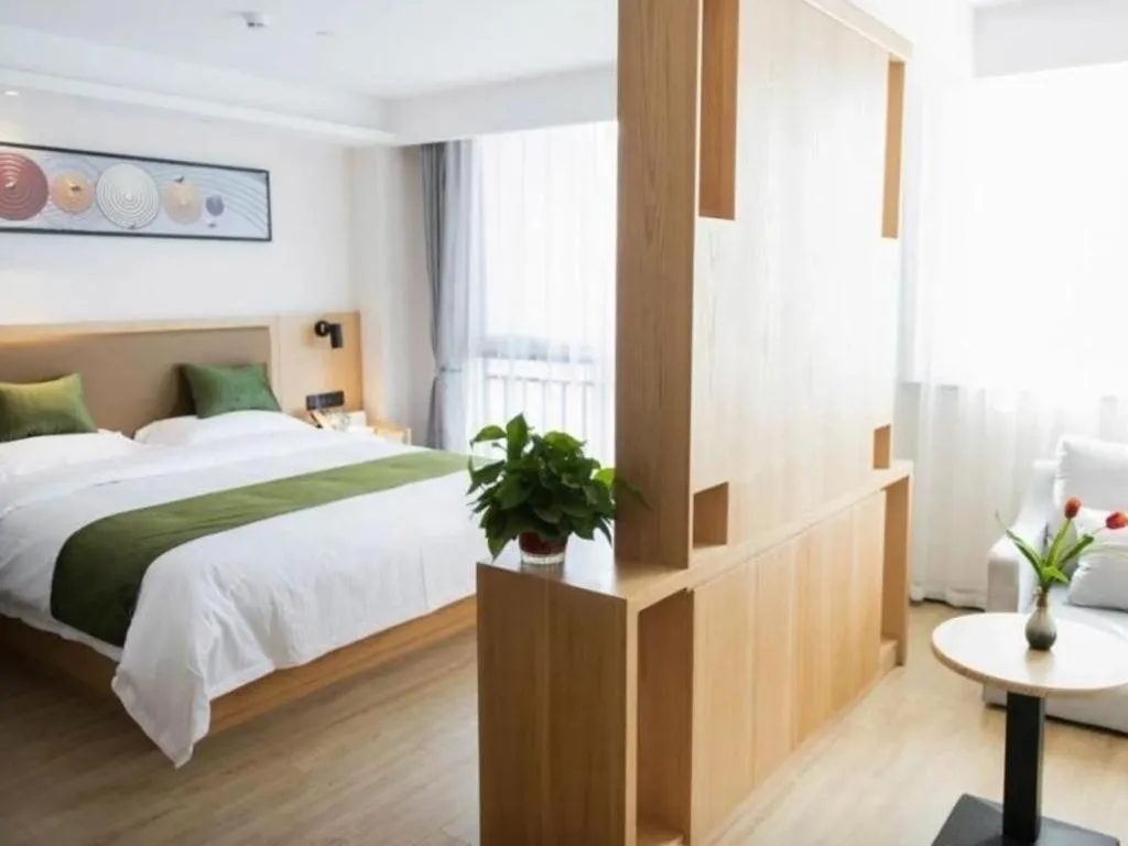 Bed in Green Tree Inn Fuyang Funan County Tianzhu Square