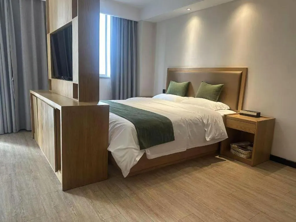Bed in Green Tree Inn Fuyang Funan County Tianzhu Square