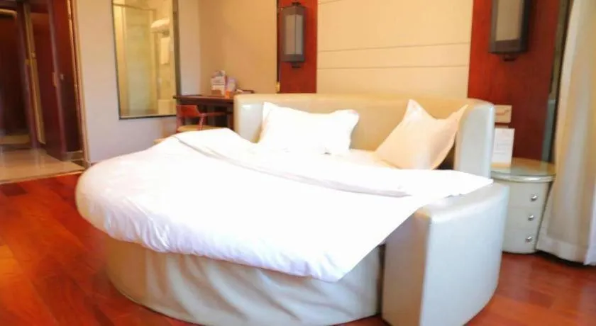 Bed in GreenTree Eastern Hotel Linyi Linshu County Aegean Sea