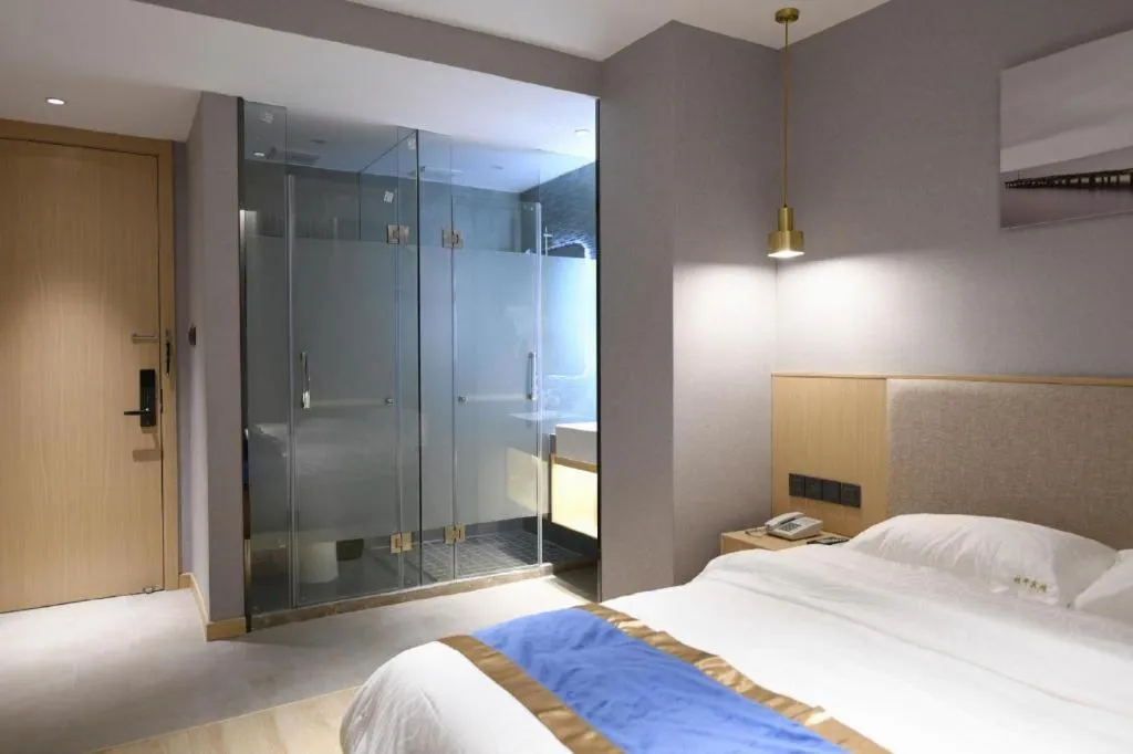 Bed in Shell Hotel Shanghai Normal University Hongcao Road Metro Station Guiping Road