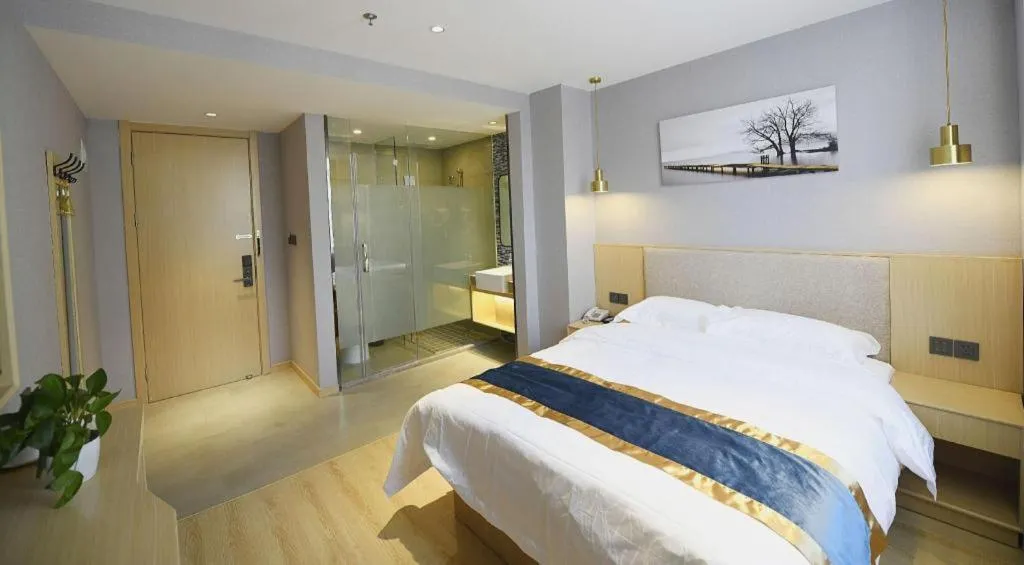 Bed in Shell Hotel Shanghai Normal University Hongcao Road Metro Station Guiping Road